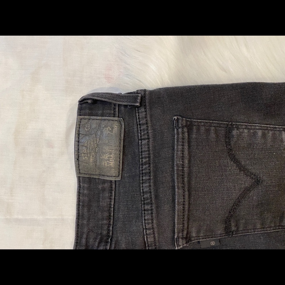 LEVIS - Picture 5 of 6